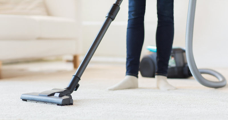 Comment faire disparaitre les taches sur un tapis ?